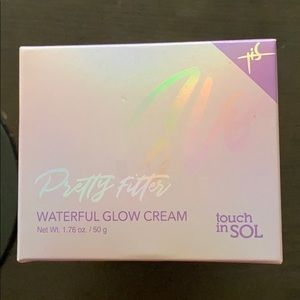 Touch in Sol Waterful Glow Cream
